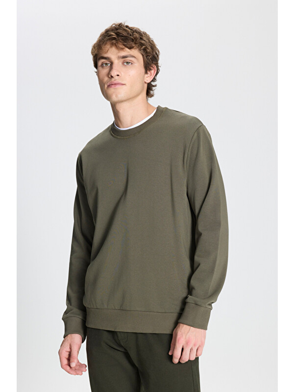 AC&Co / Altınyıldız Classics Erkek Haki Standart Fit Normal Kesim Bisiklet Yaka Pamuklu Sweatshirt
