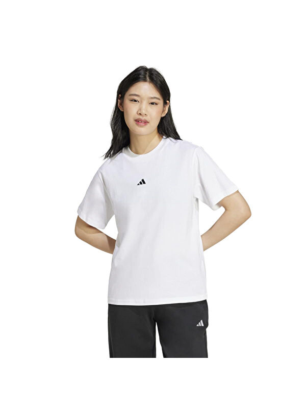 Adidas Essentials Small Logo Pamuk Kadın Beyaz Tişört