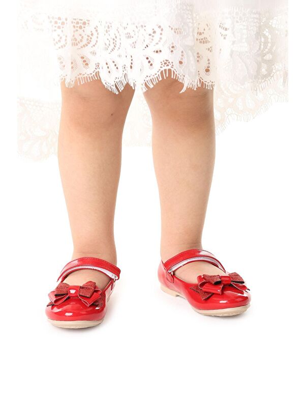 Kiko Kids Beyaz Kiko Kids Cirtli Sim Kum Fiyonklu Kız Çocuk Babet Ayakkabı Rugan