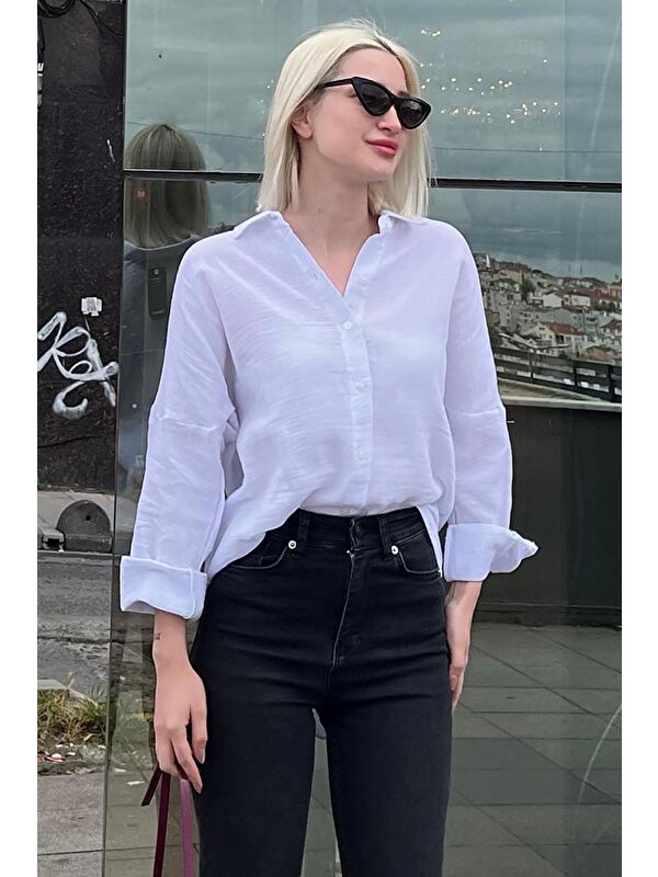 Madmext Beyaz Muslin Kumaş Basic Kadın Gömlek Mg1660