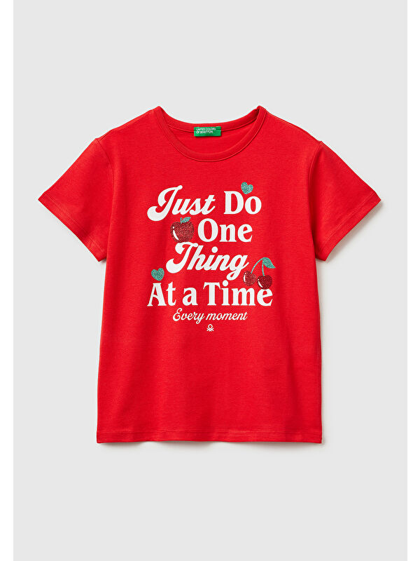 United Colors Of Benetton Kız Çocuk Kırmızı Simli Grafik Baskılı Yuvarlak Yaka T-Shirt
