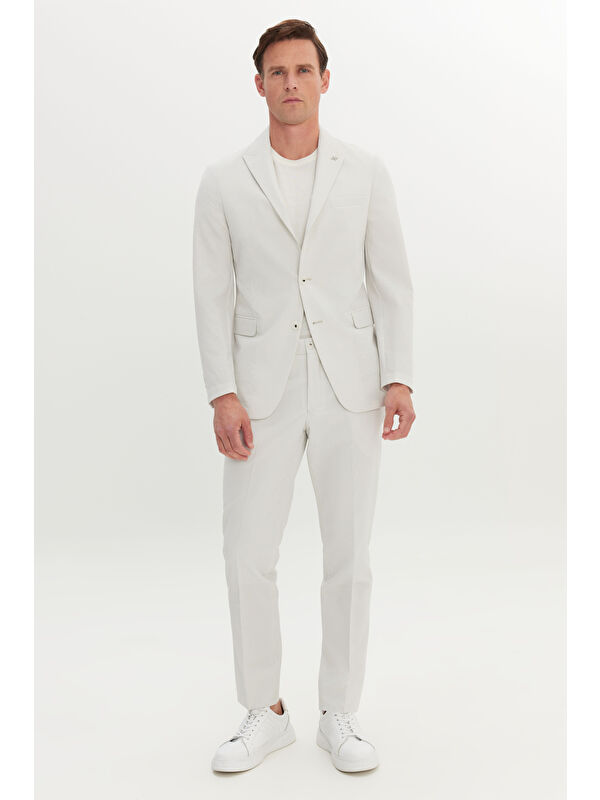 AC&Co / Altınyıldız Classics Erkek Ekru Slim Fit Dar Kesim Kırlangıç Yaka Gofre Desenli Takım Elbise