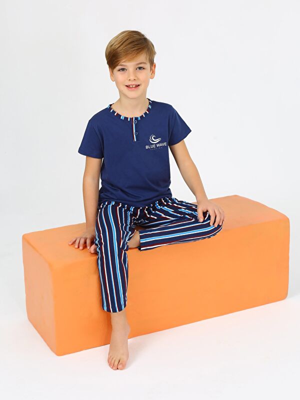 Vitmo Erkek Çocuk Kısa Kollu %100 Pamuklu Düğme Detaylı Wave Pijama Takımı