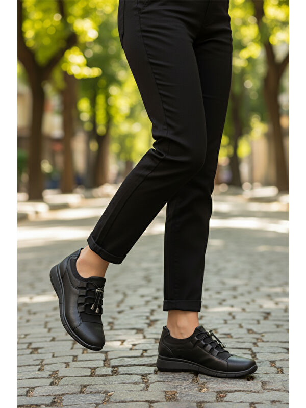 Siyah Lastik Bağcıklı Hafif Esnek Kadın Casual Ayakkabı 293120 Z - Görsel 4