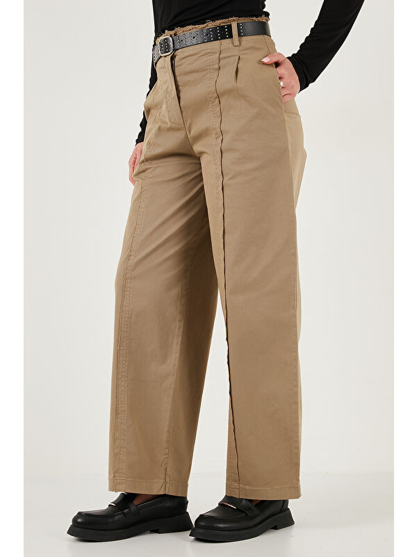 Lela Pamuklu Relaxed Fit Geniş Paça Dikiş Detaylı Kemerli Pantolon 68351208