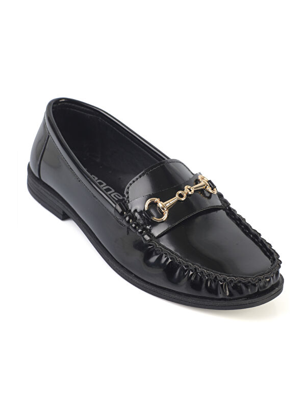 Capone Outfitters Karlie Metal Tokalı Rugan Görünümlü Kadın Loafer Ayakkabı