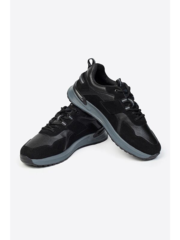 Yuvarlak Burunlu Bağcıklı Baskılı Erkek Spor Ayakkabı - Görsel 6