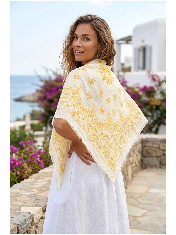 Luminos Butik Kadın Sarı Etnik Desenli Bohem Üçgen Şal Bandana 110x110 cm SAL1400