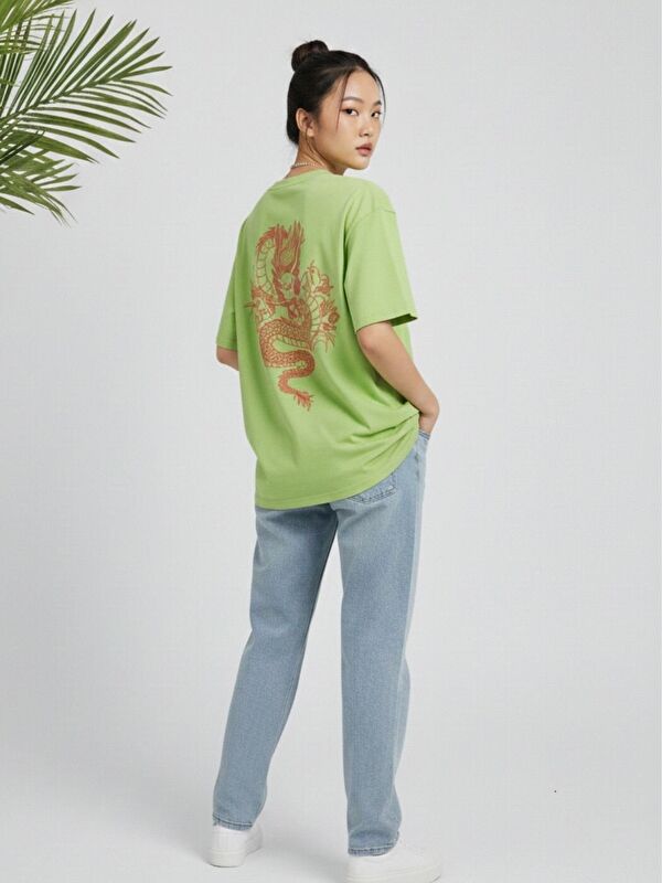 Trendseninle Kadın Lime Chinebox Baskılı Oversize Tişört