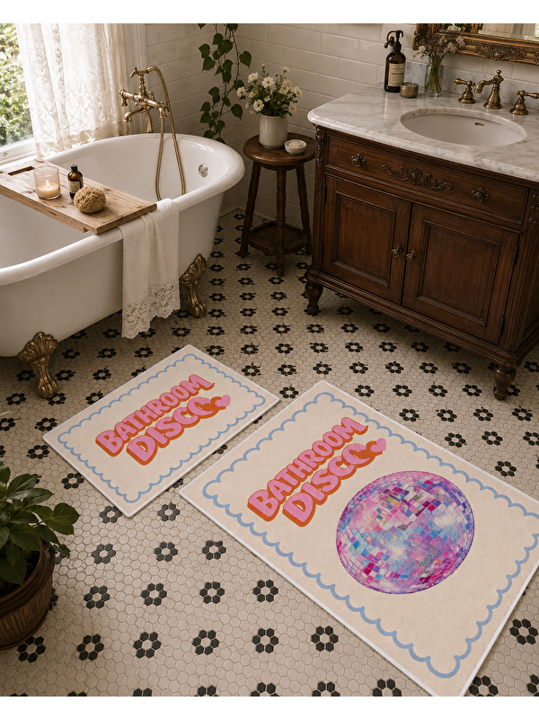 Milbay Grup Pastel Retro Yazılı ve Disko Topu Desenli Banyo Paspası Dot Taban Üstü Kadife