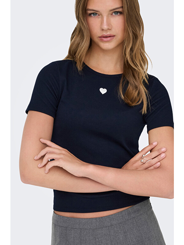 Only Onlelva Slim Fit Yuvarlak Yaka Kadın T Shirt 15342939