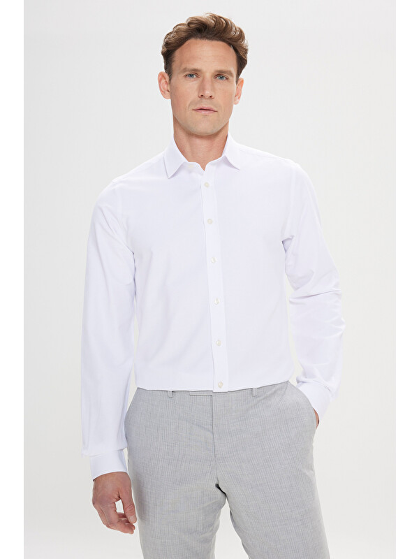 AC&Co / Altınyıldız Classics Erkek Beyaz Pamuklu Slim Fit Dar Kesim Klasik Yaka Armürlü Gömlek