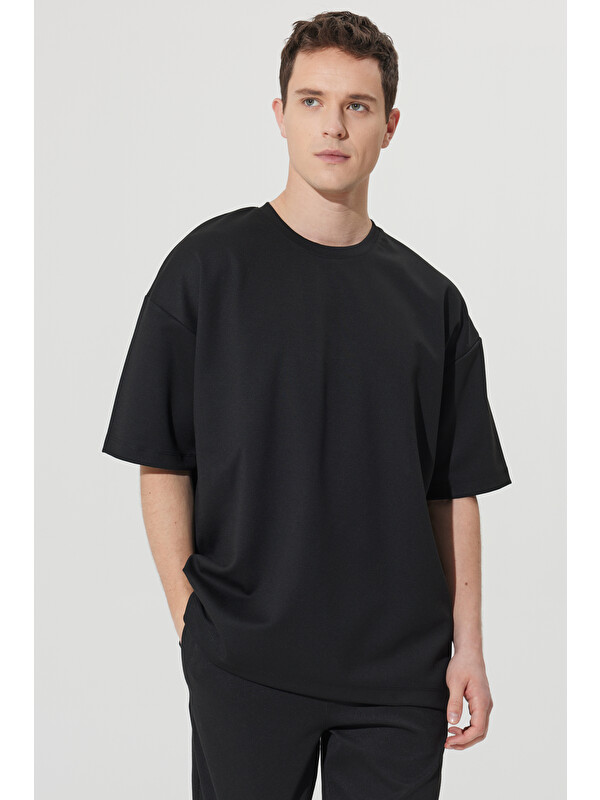 AC&Co / Altınyıldız Classics Erkek Siyah Oversize Bol Kesim Bisiklet Yaka Kısa Kollu Sweatshirt