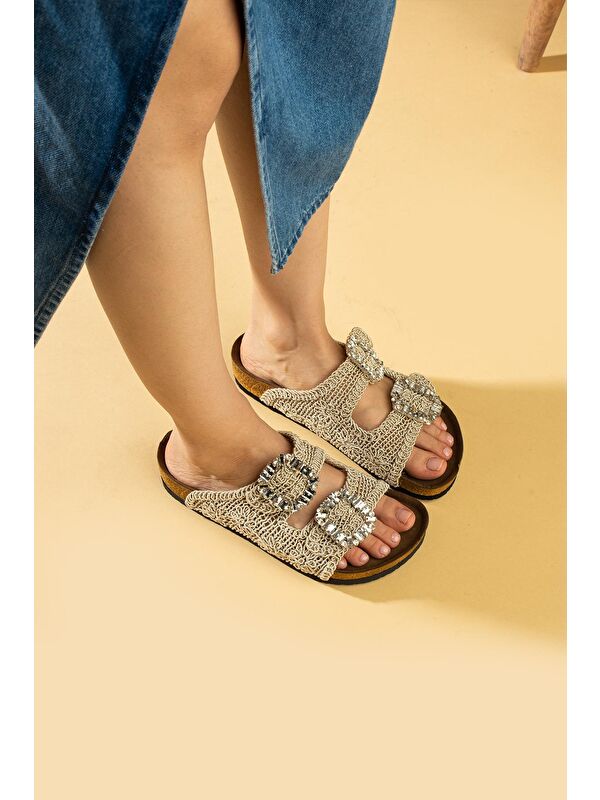 Çift Toka Taş Detaylı Dantel Kumaş Comfort Kadın Terlik - Görsel 3