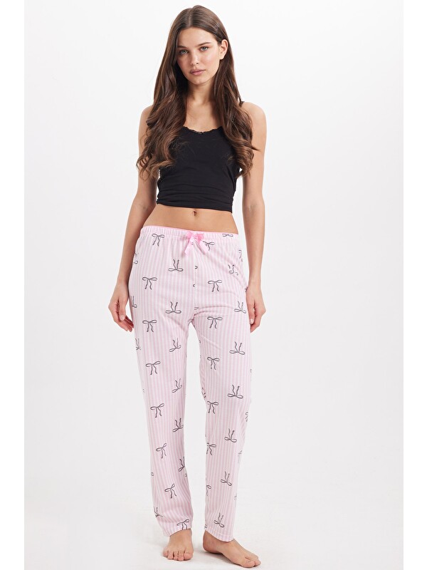 TUDORS Kadın Regular Fit Klasik Kesim Viskon Beli Lastikli Fiyonk Detaylı Baskılı Pembe Pijama Altı