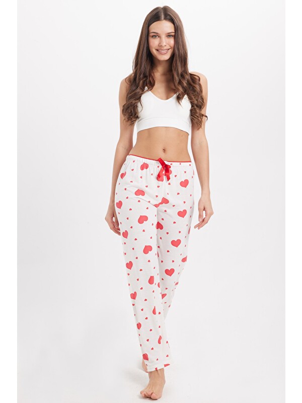 TUDORS Kadın Regular Fit Klasik Kesim Viskon Beli Lastikli Fiyonk Detaylı Baskılı Beyaz Pijama Altı