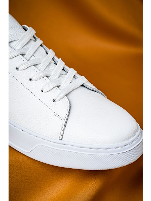Beyaz Casual Bağcıklı Deri Sneakers - Görsel 5