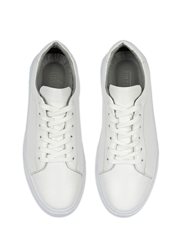 Beyaz Casual Bağcıklı Deri Sneakers - Görsel 6