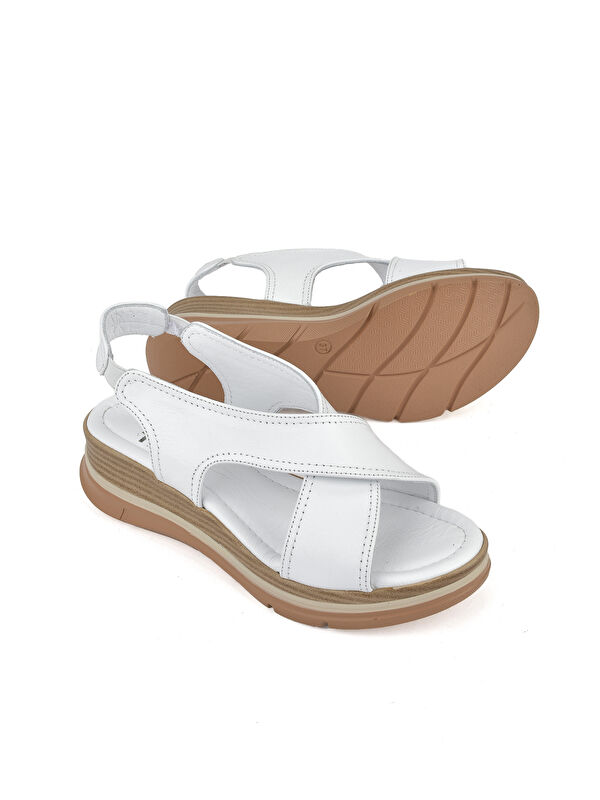 Kadın Hakiki Deri Dolgu Topuk Sandalet 1511020Z2562 Beyaz - Görsel 5