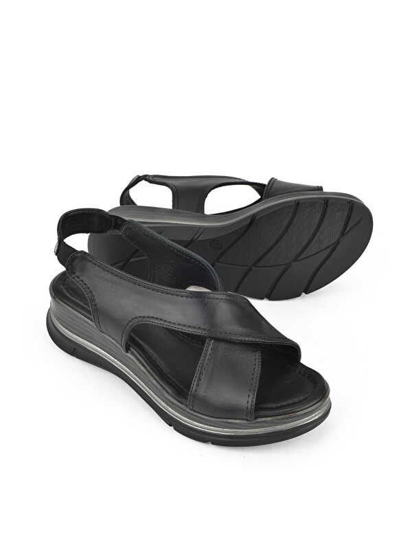 Kadın Hakiki Deri Dolgu Topuk Sandalet 1511020Z2562 Siyah - Görsel 5