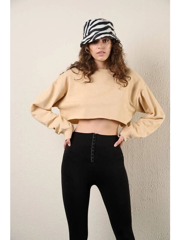 Hazelin Kadın Bisküvi Basic Bisiklet Yaka Uzun Kollu Crop Sweatshirt HZL24W-ZK11351