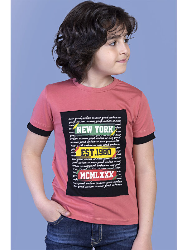 Toontoykids Erkek Çocuk Kolları Garni Detaylı Yazı Baskılı Tişört
