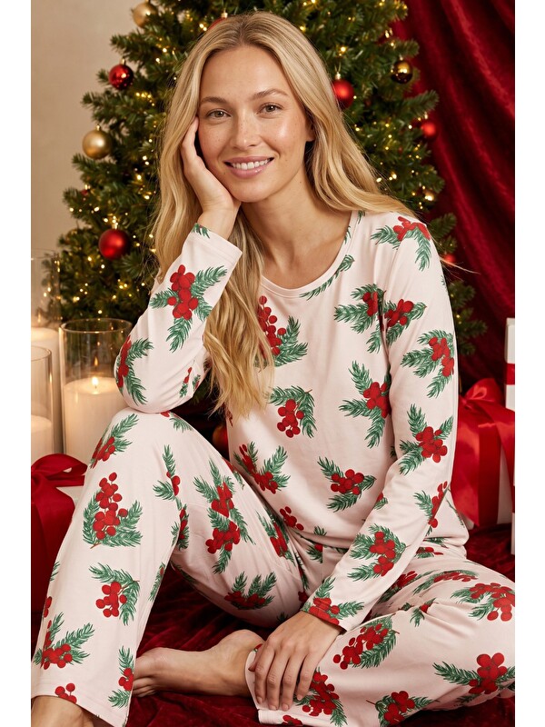 Siyah İnci Pembe Yılbaşı Temalı Desenli Termal Kumaşlı Ultra Soft Yumuşak Örme Pijama Takımı