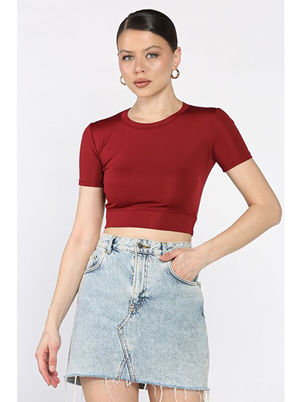 Gülseli Kadın Bisiklet Yaka Elastanlı Crop Top Bluz