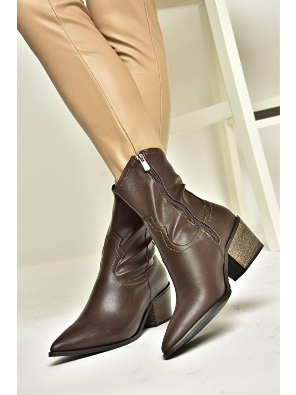 T3566541 Kahverengi Kadın Bot - Görsel 4