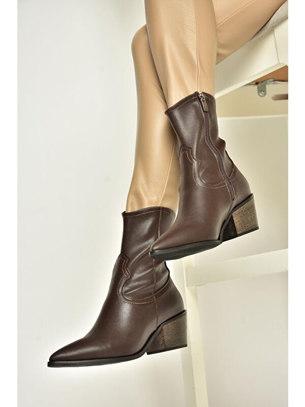 T3566541 Kahverengi Kadın Bot - Görsel 6