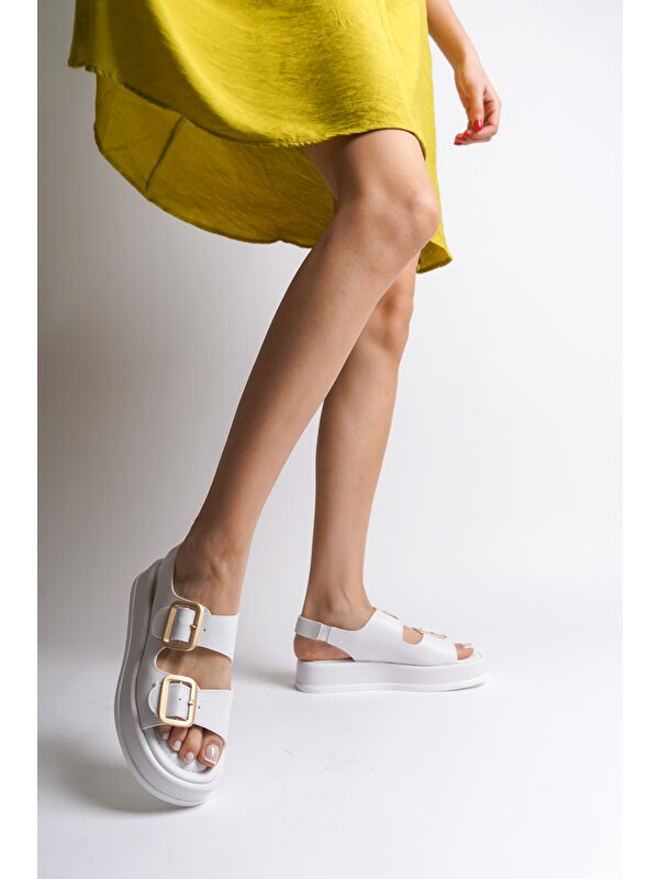 Dolgu Topuklu Çift Bantlı Tokalı Kadın Sandalet - Görsel 6