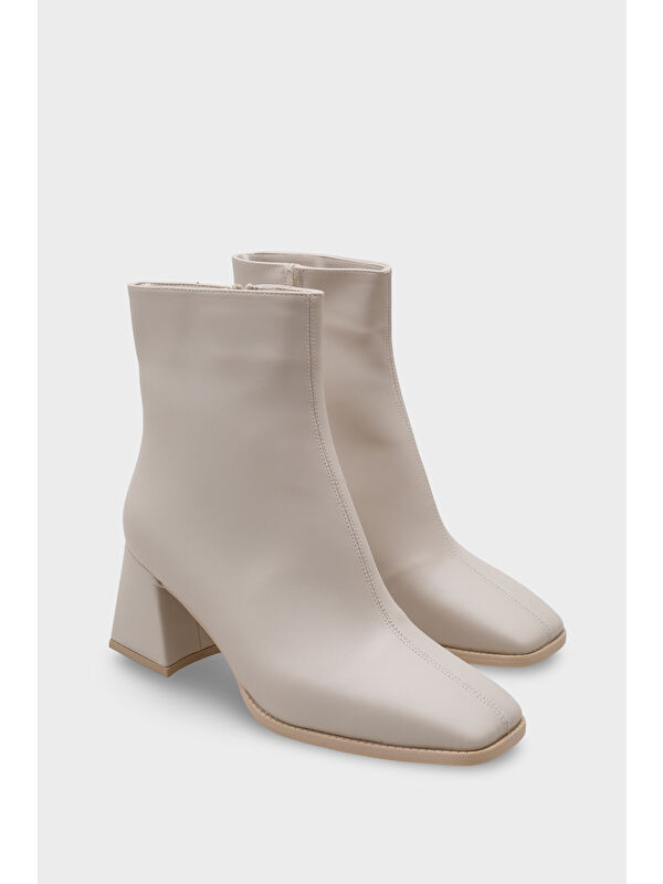 Celine Kadın Bej Topuklu Bot - Görsel 3