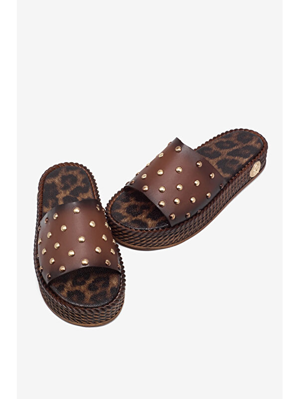 Tonny Black Kırmızı Tonny Black Poli Taban Kadın Düz Boncuk Detaylı Terlik