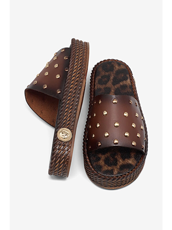 Tonny Black Kırmızı Tonny Black Poli Taban Kadın Düz Boncuk Detaylı Terlik