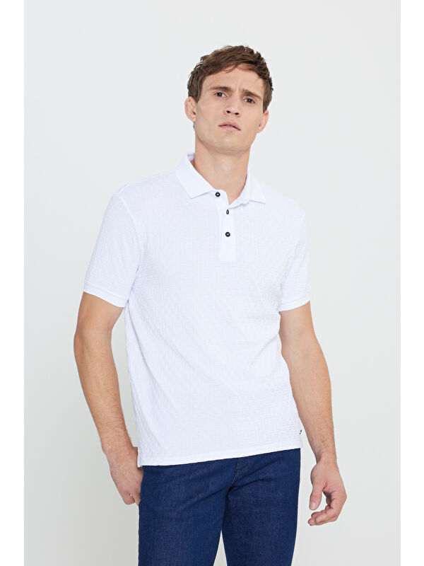 AC&Co / Altınyıldız Classics Erkek Beyaz Dar Kesim Polo Yaka Jakarlı Tişört