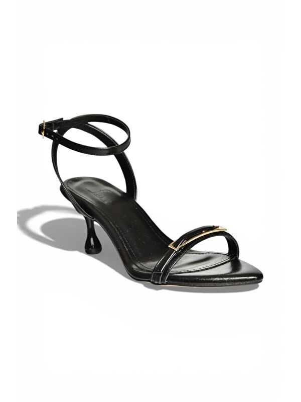 Fox Shoes Siyah Kadın Topuklu Ayakkabı Y590460760