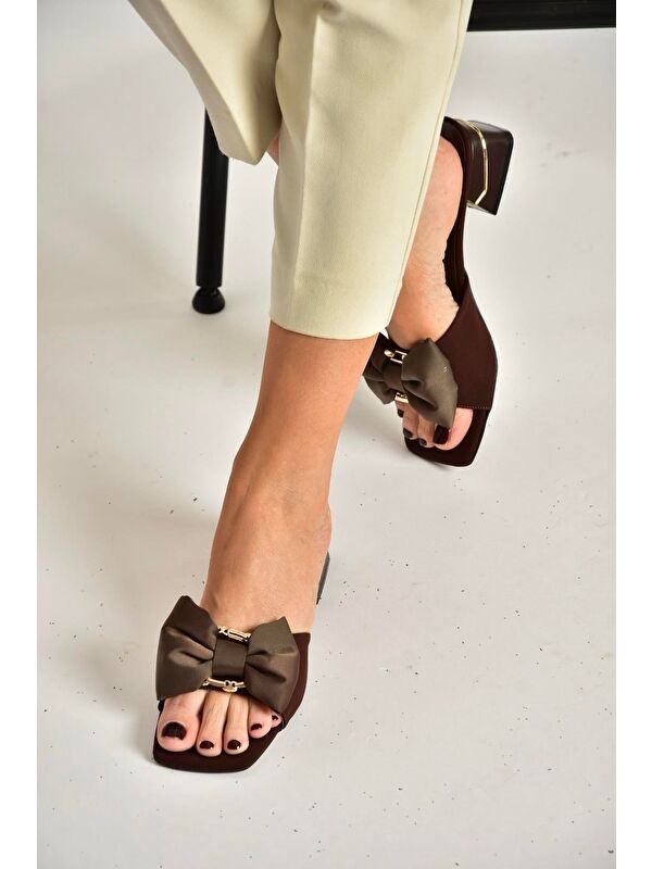 Fox Shoes Kahverengi Kadın Terlik Y820780504