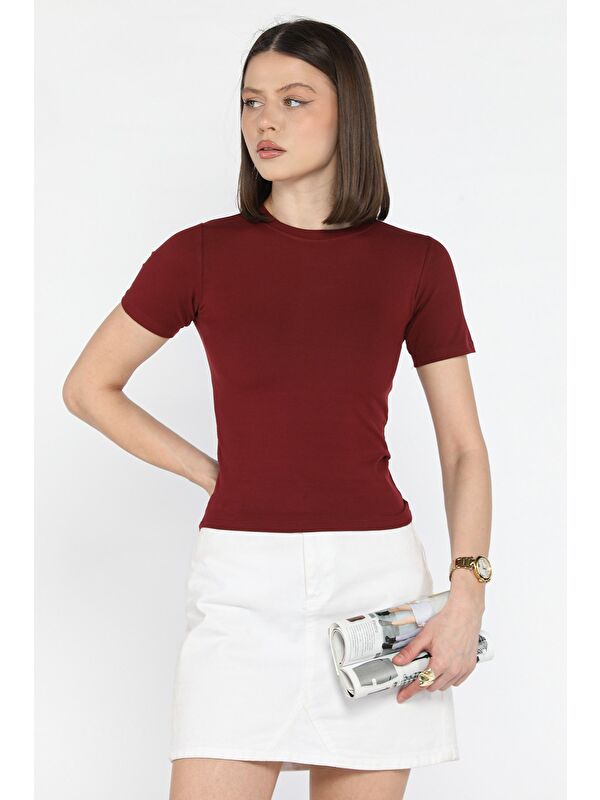 Gülseli Kadın Bisiklet Yaka Elastanlı Modal Kumaş Crop Top Bluz