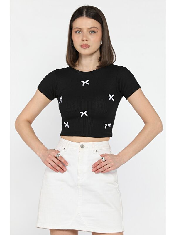 Gülseli Kadın Bisiklet Yaka Fiyonklu Kaşkorse Crop Top Bluz