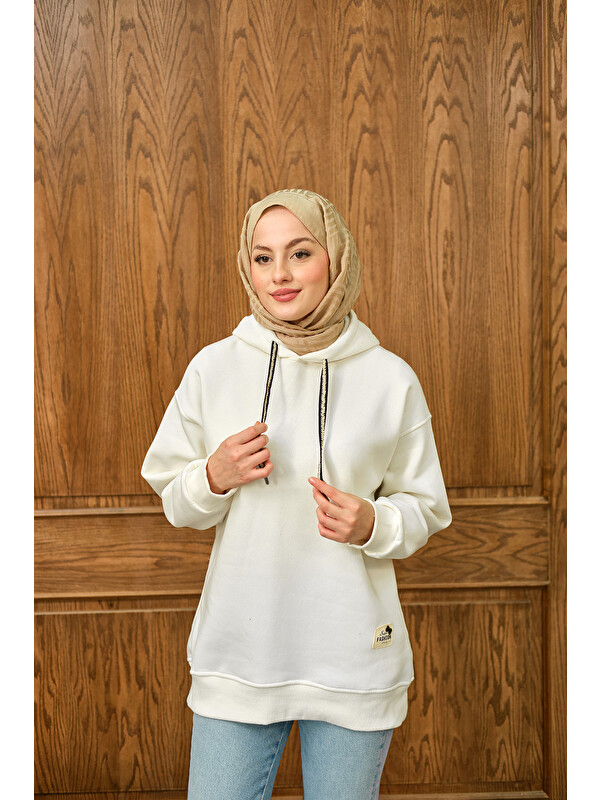 Locco Moda Kadın Arma Detay Sweat Beyaz