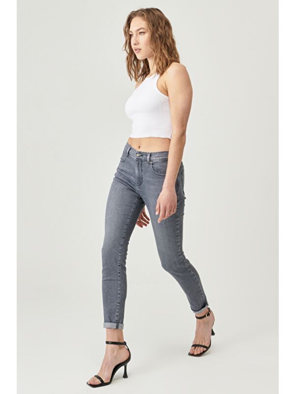 Wrangler High Rise Skinny Fit Denim Esnek Yüksek Bel Jean Jean Pantolon