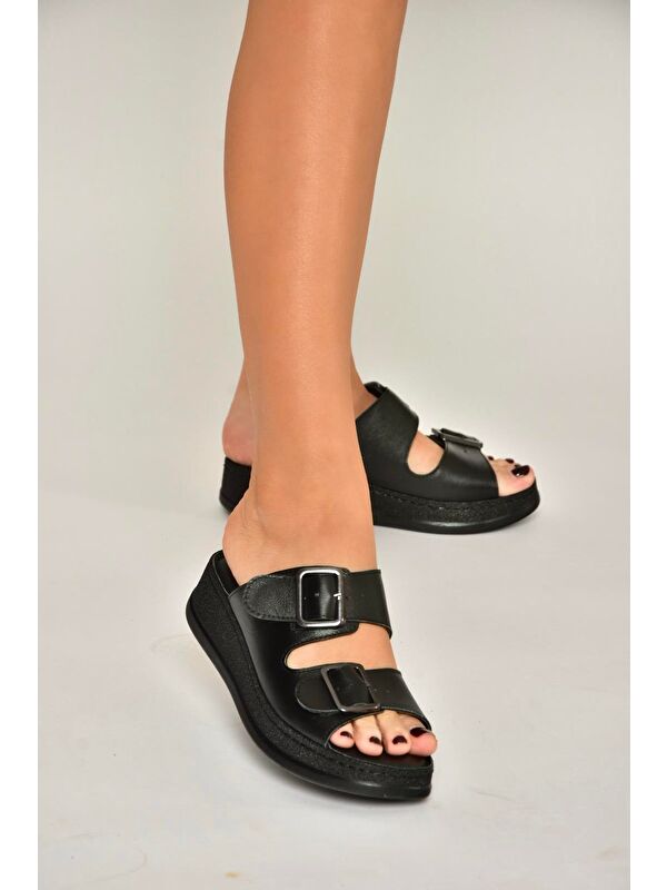 Fox Shoes Siyah Kadın Terlik Y555021703