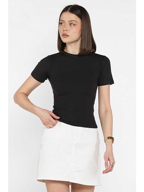 Gülseli Kadın Bisiklet Yaka Elastanlı Modal Kumaş Crop Top Bluz