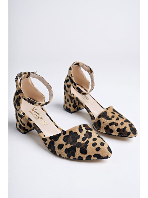 W708 Kadın Klasik Günlük Tarz ve Rahat Topuklu Ayakkabı - Görsel 7