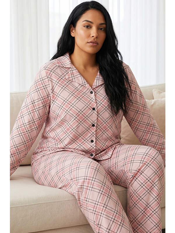 Siyah İnci Pembe Ekose Desenli Termal Kumaşlı Ultra Soft Yumuşak Büyük Beden Battal Boy Düğmeli Örme Pijama Tak