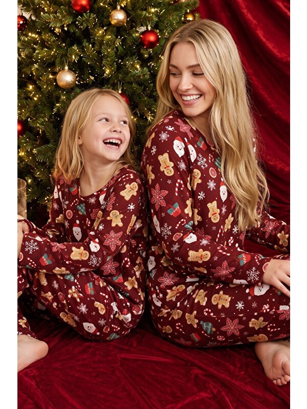 Siyah İnci Bordo Yılbaşı Temalı Desenli Termal Kumaşlı Ultra Soft Yumuşak Örme Pijama Takımı