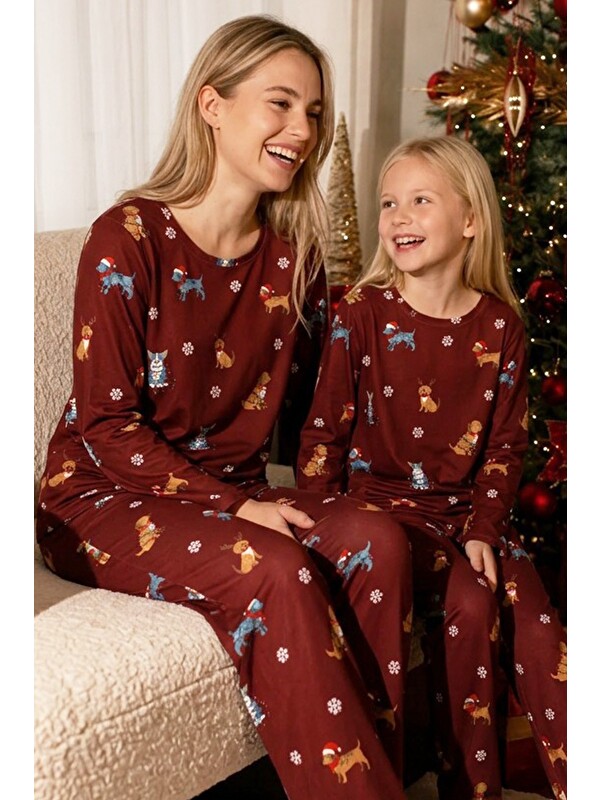 Siyah İnci Bordo Yılbaşı Temalı Desenli Termal Kumaşlı Ultra Soft Yumuşak Örme Pijama Takımı