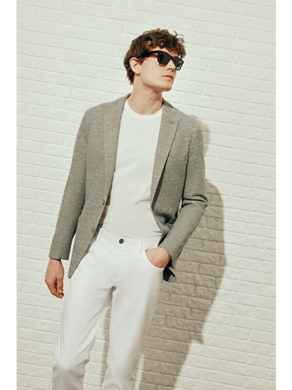 Altınyıldız Classics Erkek Gri 360 Her Yöne Esneyen Slim Fit Dar Kesim Mono Yaka Armürlü Torba Cepli Blazer Ceket