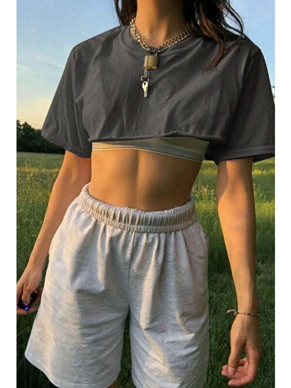 Tarz Cool Kadın Antrasit Bisiklet Yaka Oversize Crop T-Shirt