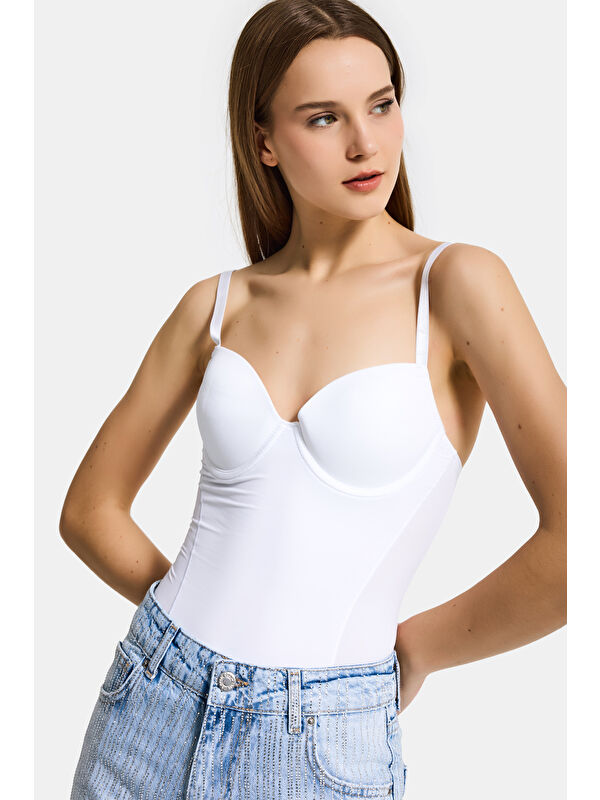 It's Basic Kadın Beyaz w5 Çıtçıtlı Toparlayıcı Dantel Detaylı Destekli Cup Tasarım Askılı Body